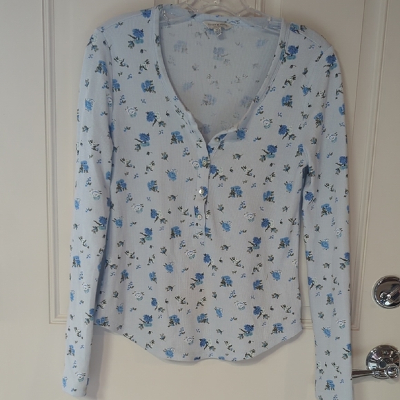 Lucky Brand Tops - Lucky Brand Blue Floral Women's Waffle Henley